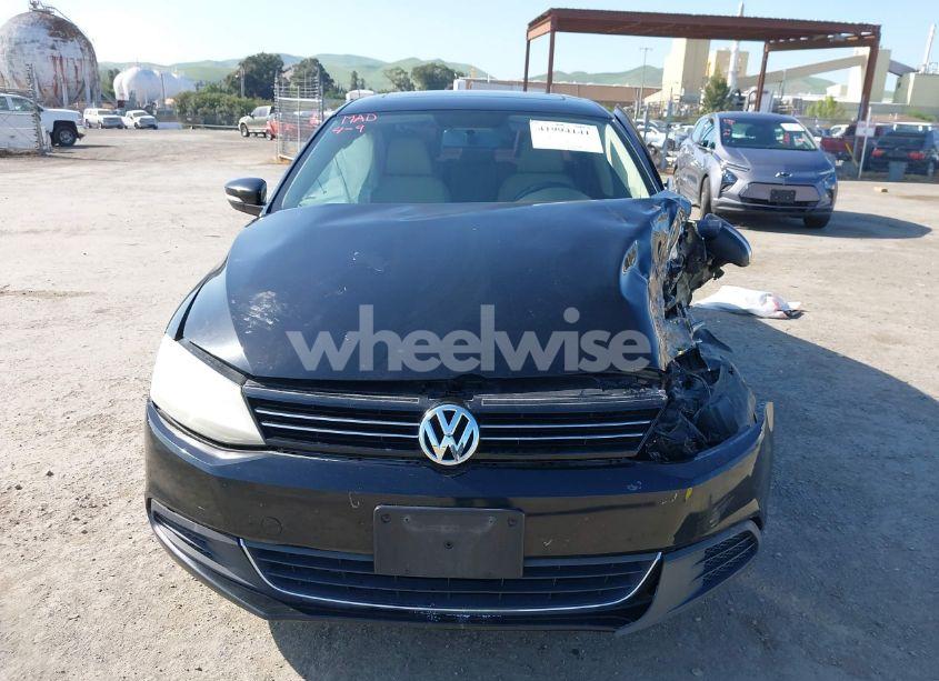 Photo 12 of 2014 Volkswagen Jetta 1.8T SE (VIN 3VWD17AJ4EM419839)