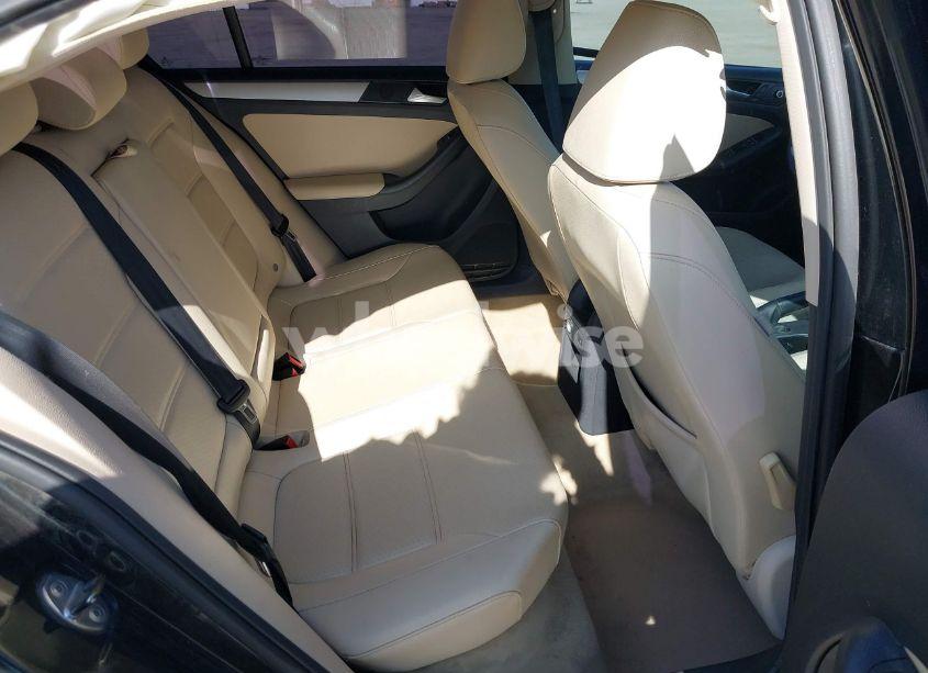 Photo 8 of 2014 Volkswagen Jetta 1.8T SE (VIN 3VWD17AJ4EM419839)