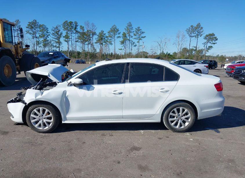 Photo 14 of 2014 Volkswagen Jetta 1.8T SE (VIN 3VWD17AJ4EM436155)