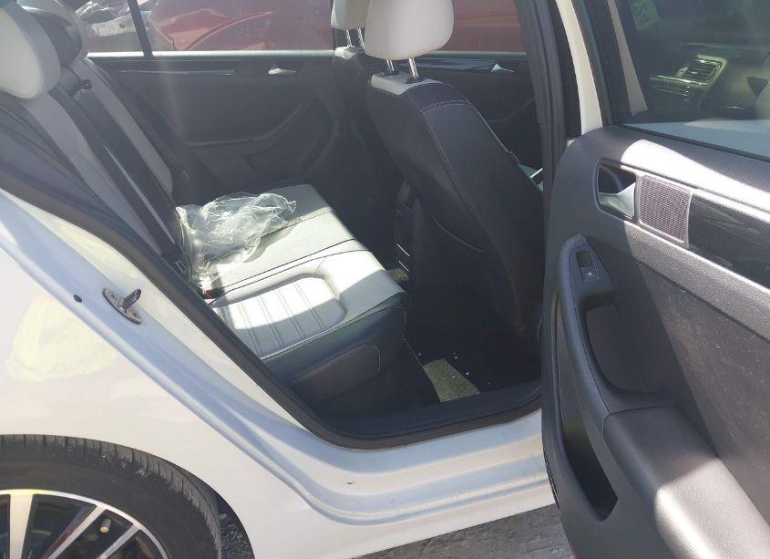 Photo 8 of 2015 Volkswagen Jetta 1.8T SPORT (VIN 3VWD17AJ4FM205094)