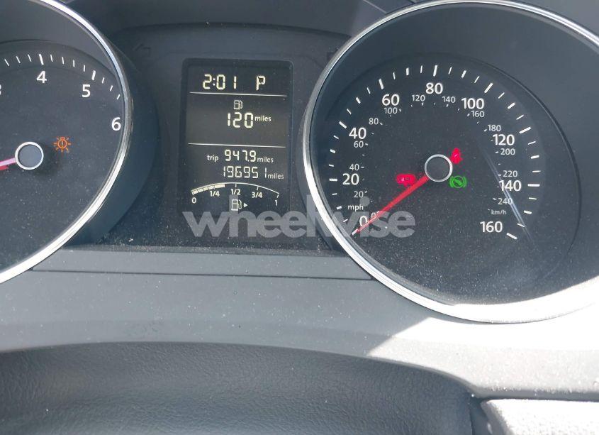 Photo 7 of 2015 Volkswagen Jetta 1.8T SE (VIN 3VWD17AJ4FM269815)