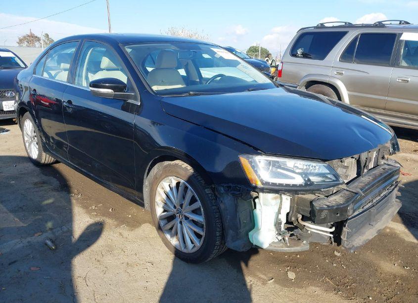 2015 Volkswagen Jetta 1.8T SE (VIN 3VWD17AJ4FM309763) main photo