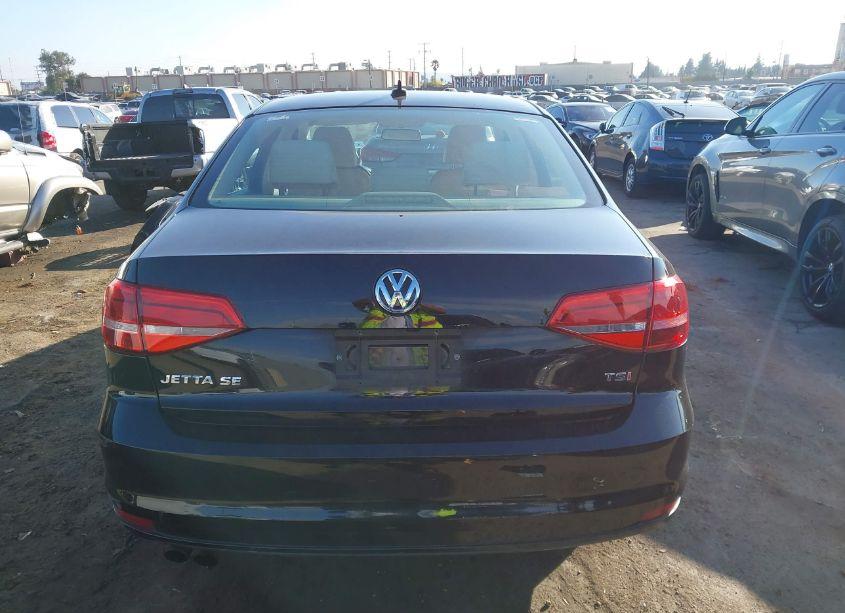 Photo 17 of 2015 Volkswagen Jetta 1.8T SE (VIN 3VWD17AJ4FM309763)