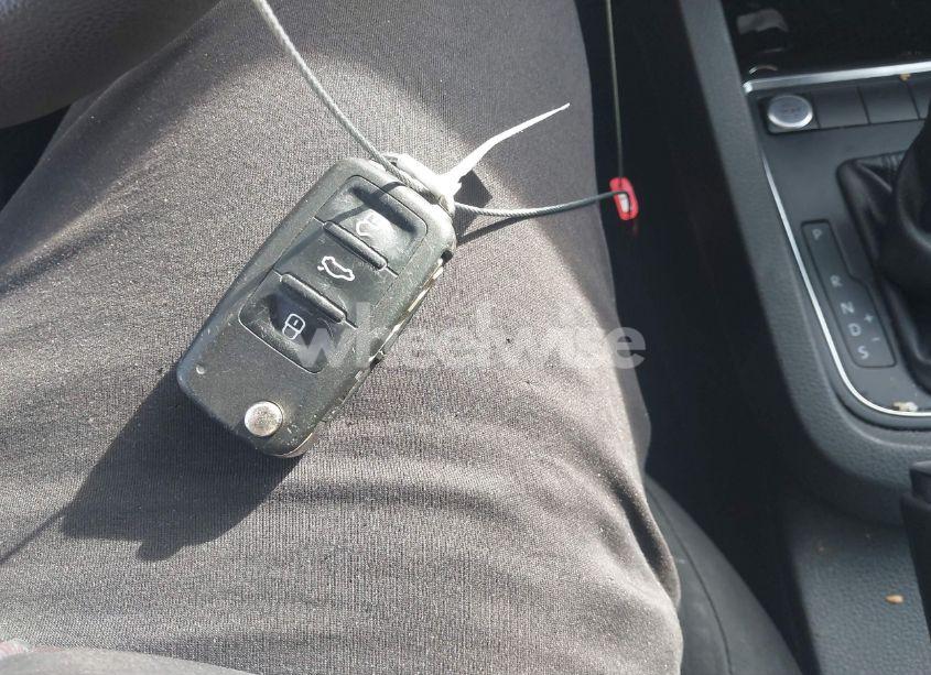 Photo 11 of 2015 Volkswagen Jetta 1.8T SE (VIN 3VWD17AJ4FM315885)