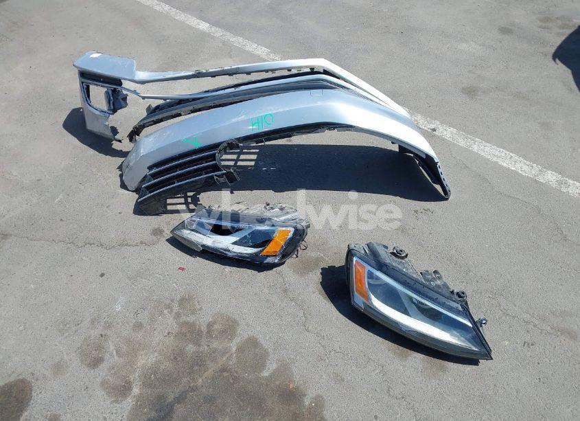 Photo 12 of 2015 Volkswagen Jetta 1.8T SE (VIN 3VWD17AJ4FM336834)