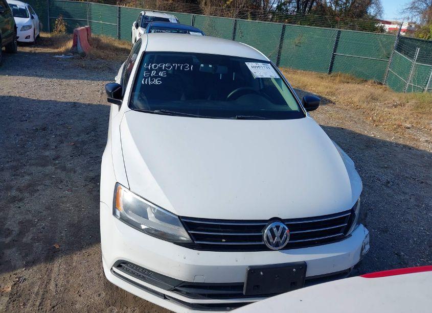 Photo 12 of 2015 Volkswagen Jetta 1.8T SE (VIN 3VWD17AJ4FM352449)