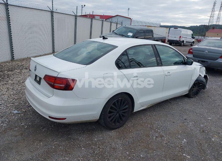 Photo 4 of 2016 Volkswagen Jetta 1.8T SPORT (VIN 3VWD17AJ4GM240476)