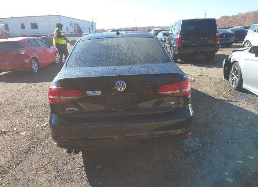 Photo 16 of 2016 Volkswagen Jetta 1.8T SPORT (VIN 3VWD17AJ4GM255561)
