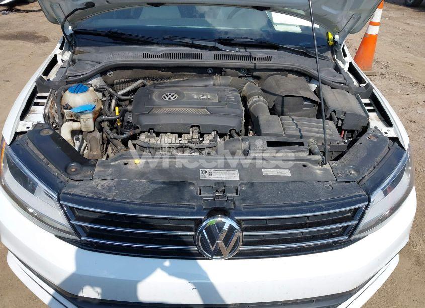 Photo 10 of 2016 Volkswagen Jetta 1.8T SPORT (VIN 3VWD17AJ4GM259481)