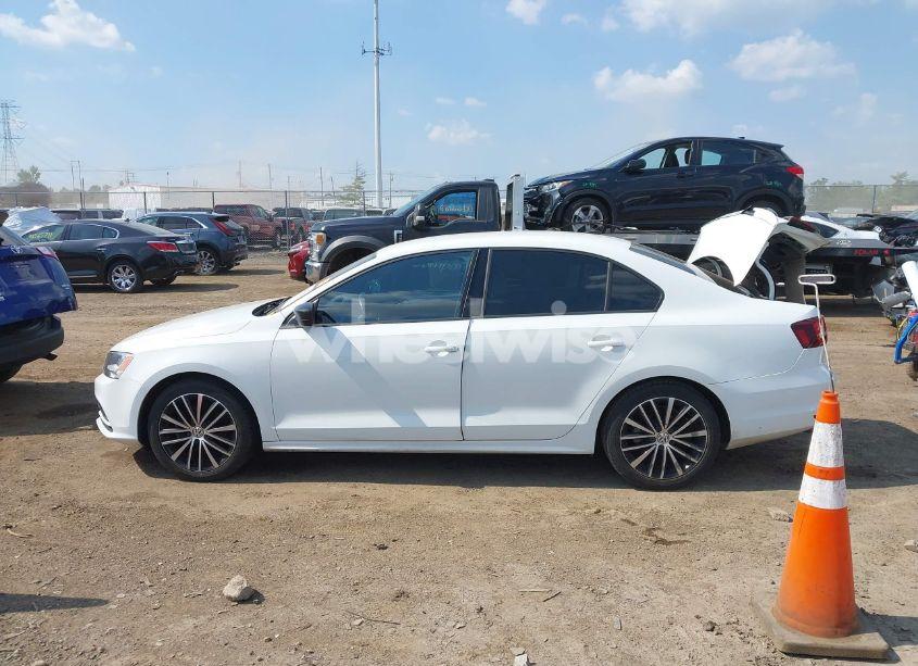 Photo 14 of 2016 Volkswagen Jetta 1.8T SPORT (VIN 3VWD17AJ4GM259481)