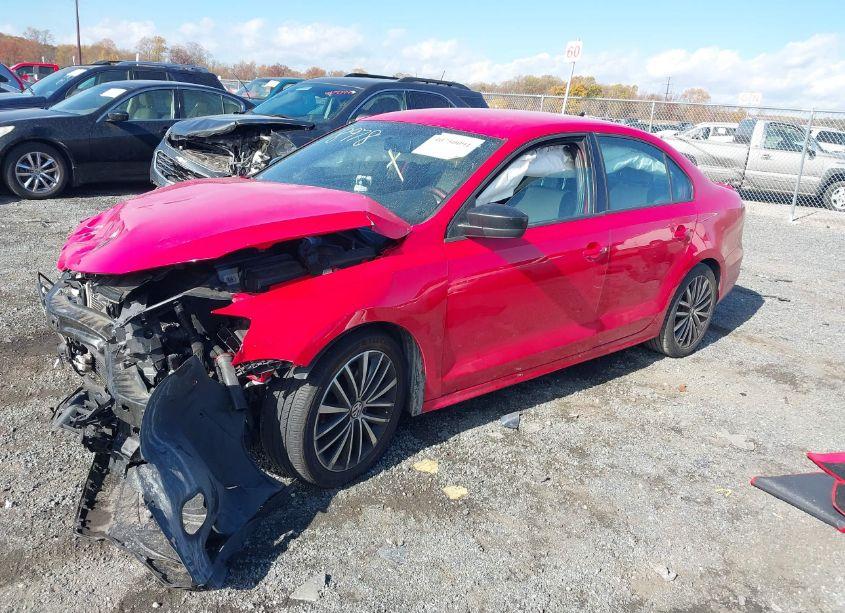 Photo 2 of 2016 Volkswagen Jetta 1.8T SPORT (VIN 3VWD17AJ4GM288978)
