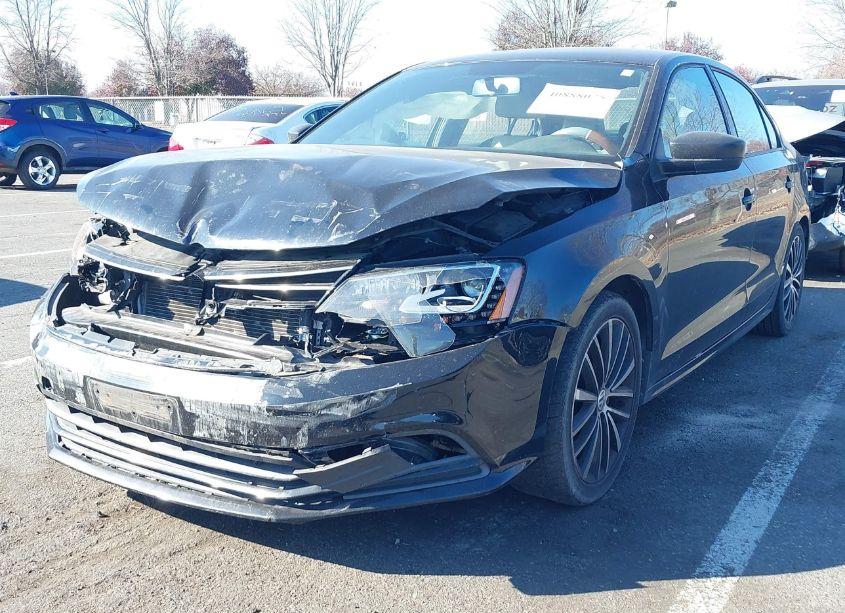Photo 2 of 2016 Volkswagen Jetta 1.8T SPORT (VIN 3VWD17AJ4GM294814)