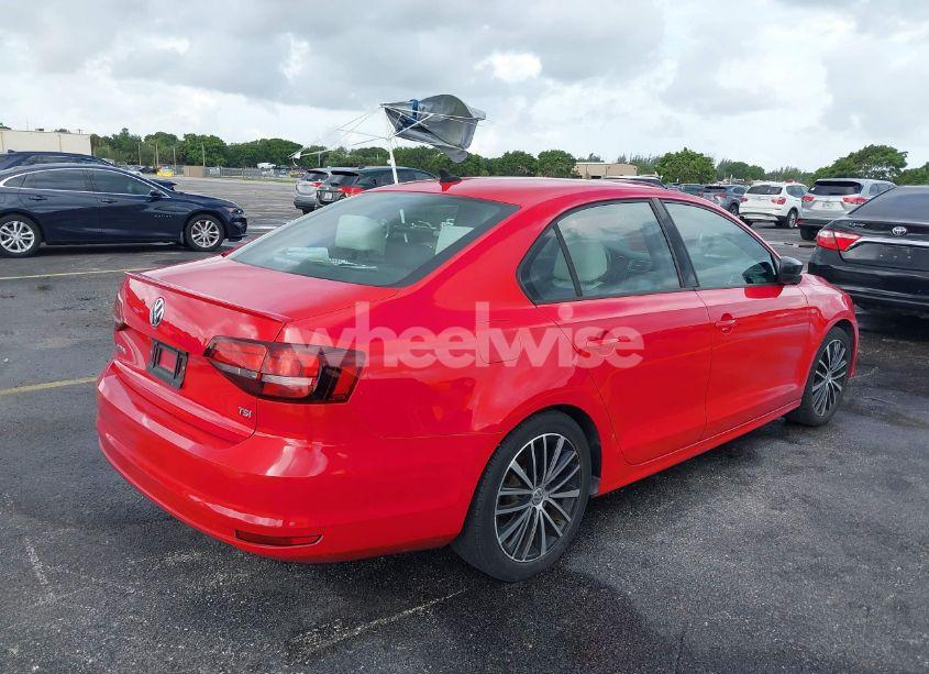 Photo 4 of 2016 Volkswagen Jetta 1.8T SPORT (VIN 3VWD17AJ4GM296210)