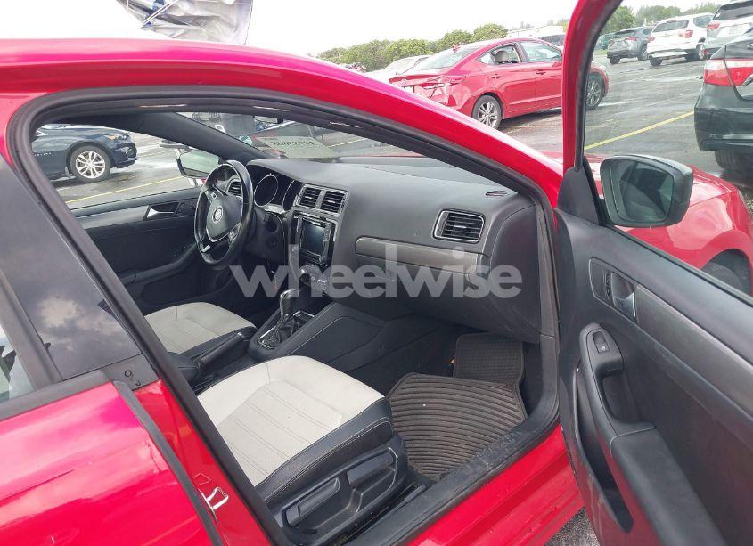 Photo 5 of 2016 Volkswagen Jetta 1.8T SPORT (VIN 3VWD17AJ4GM296210)