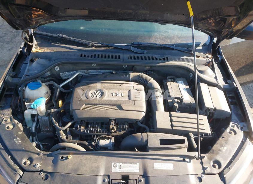 Photo 10 of 2016 Volkswagen Jetta 1.8T SPORT (VIN 3VWD17AJ4GM297096)