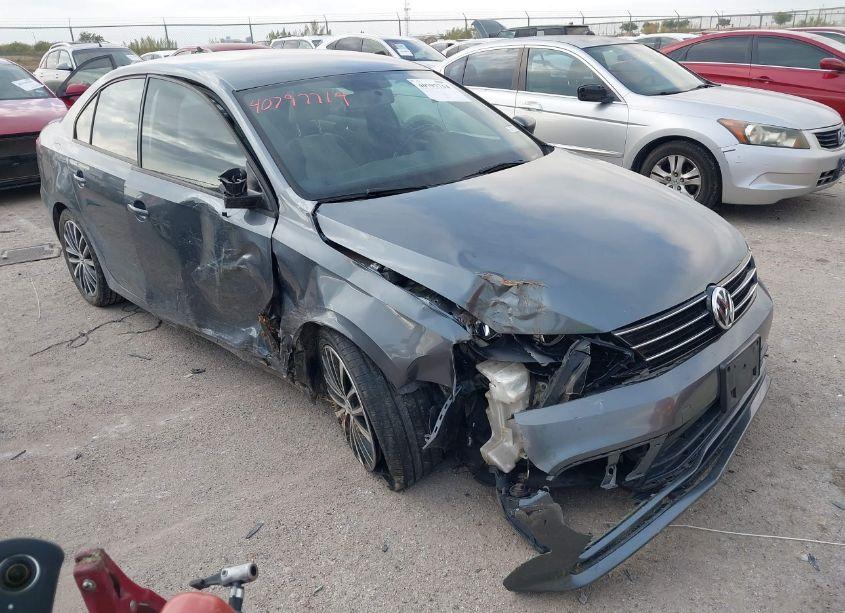 2016 Volkswagen Jetta 1.8T SPORT (VIN 3VWD17AJ4GM345325) main photo