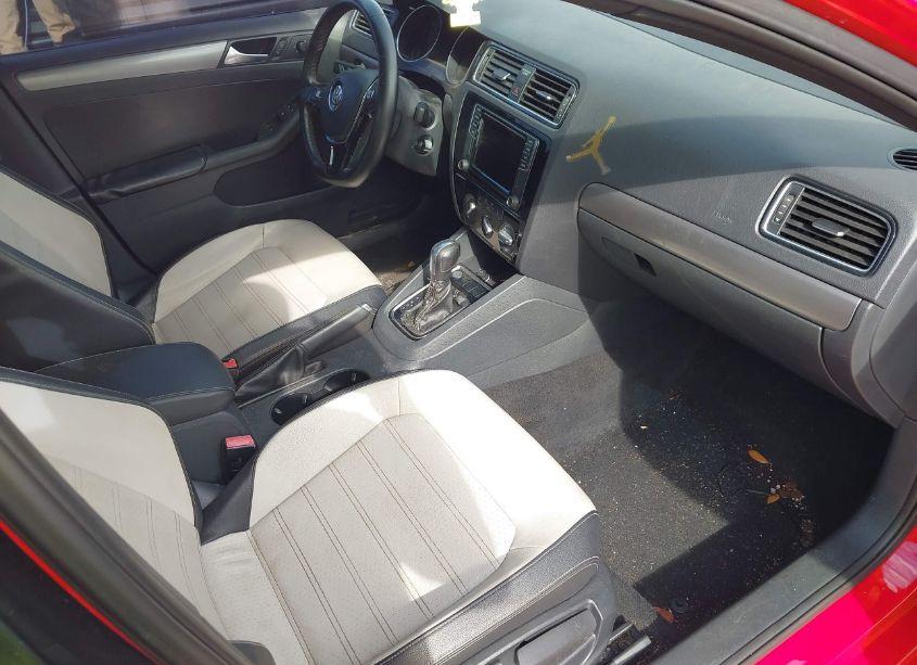 Photo 5 of 2016 Volkswagen Jetta 1.8T SPORT (VIN 3VWD17AJ4GM362951)