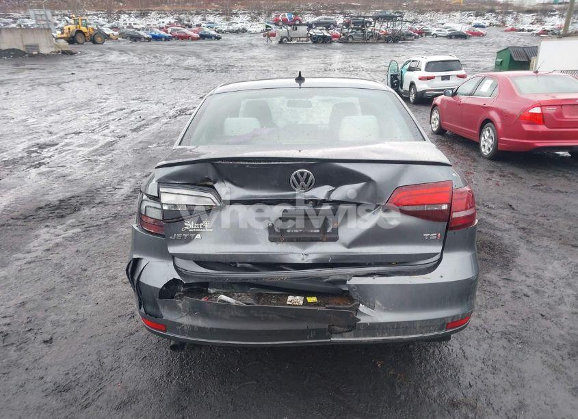 Photo 16 of 2016 Volkswagen Jetta 1.8T SPORT (VIN 3VWD17AJ4GM376090)