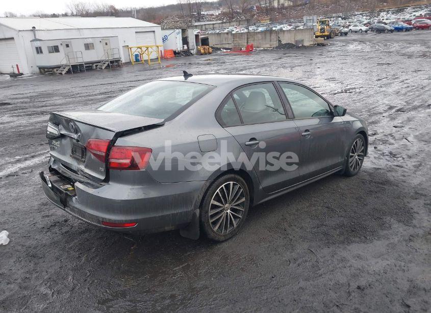 Photo 4 of 2016 Volkswagen Jetta 1.8T SPORT (VIN 3VWD17AJ4GM376090)