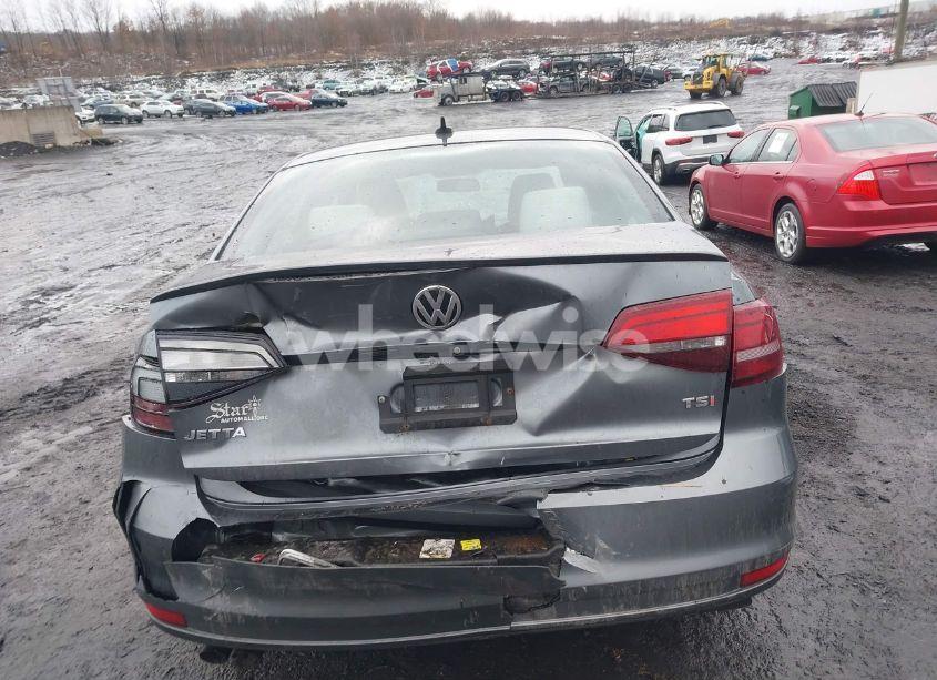 Photo 6 of 2016 Volkswagen Jetta 1.8T SPORT (VIN 3VWD17AJ4GM376090)