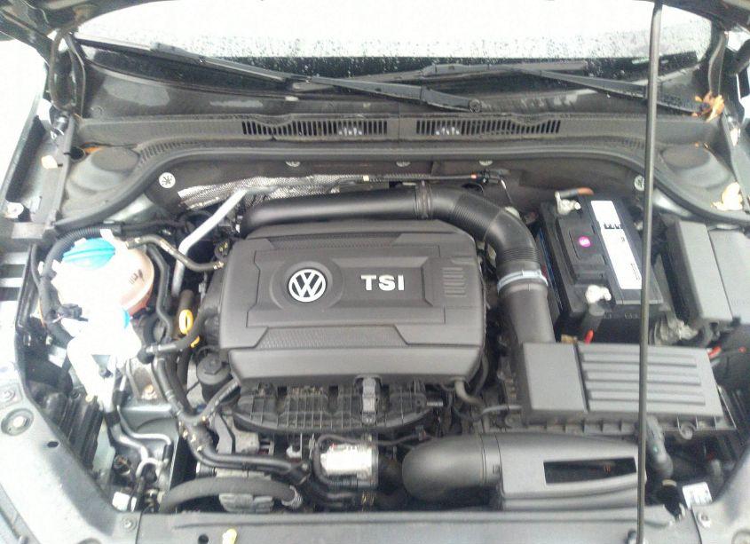 Photo 10 of 2016 Volkswagen Jetta 1.8T SPORT (VIN 3VWD17AJ4GM411579)