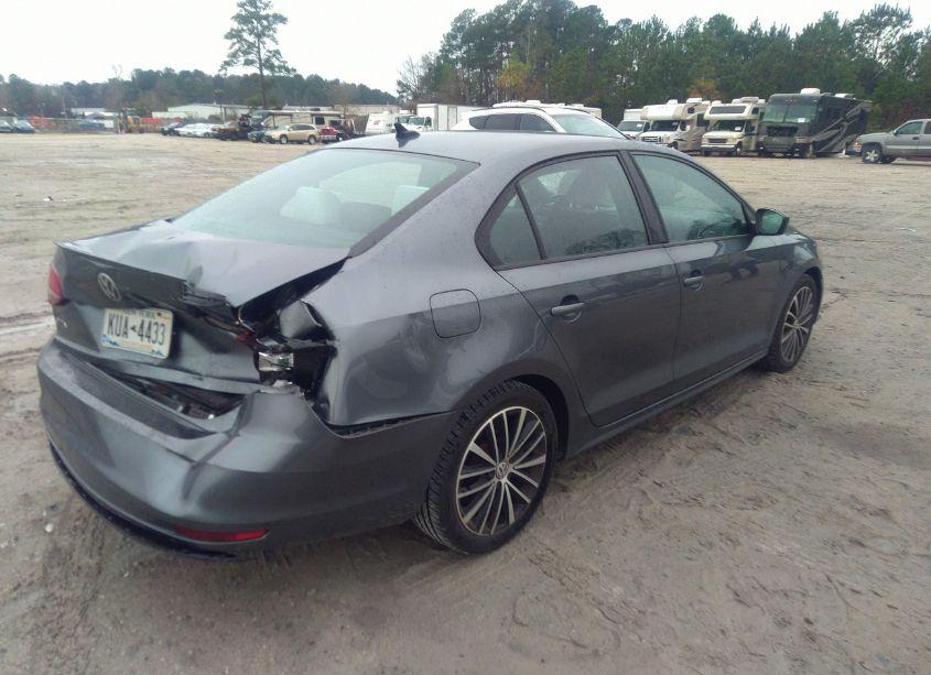 Photo 4 of 2016 Volkswagen Jetta 1.8T SPORT (VIN 3VWD17AJ4GM411579)