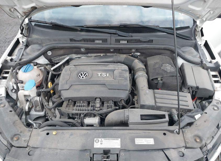 Photo 10 of 2017 Volkswagen Jetta 1.8T SPORT (VIN 3VWD17AJ4HM299318)