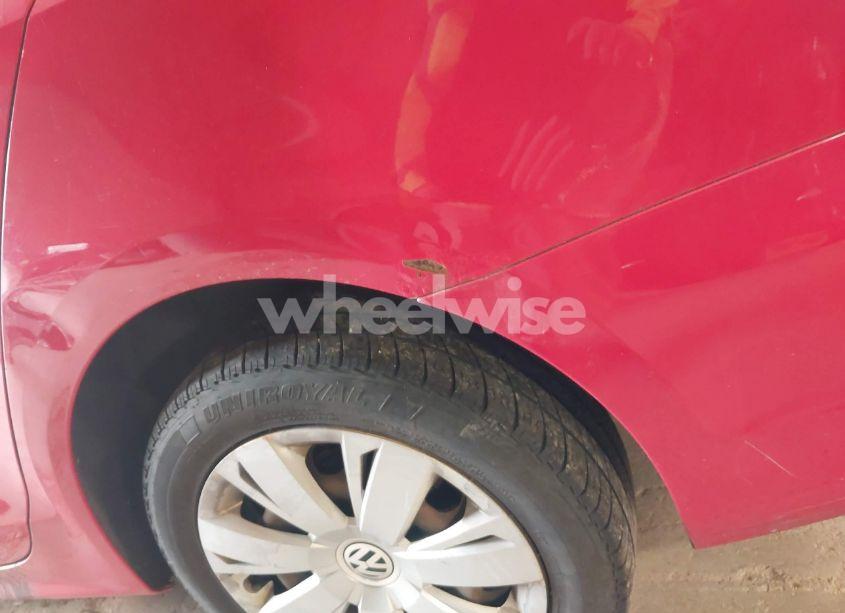 Photo 6 of 2014 Volkswagen Jetta 1.8T SE (VIN 3VWD17AJ5EM249216)