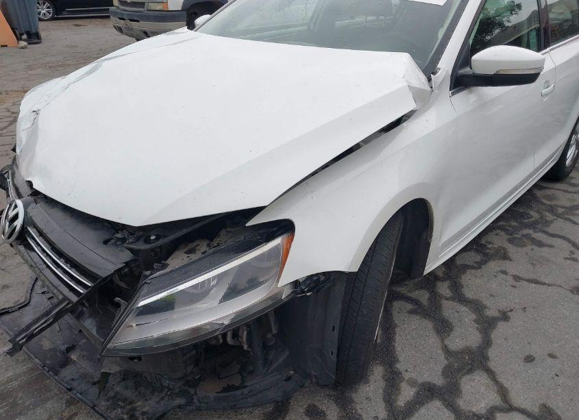 Photo 13 of 2014 Volkswagen Jetta 1.8T SE (VIN 3VWD17AJ5EM301783)