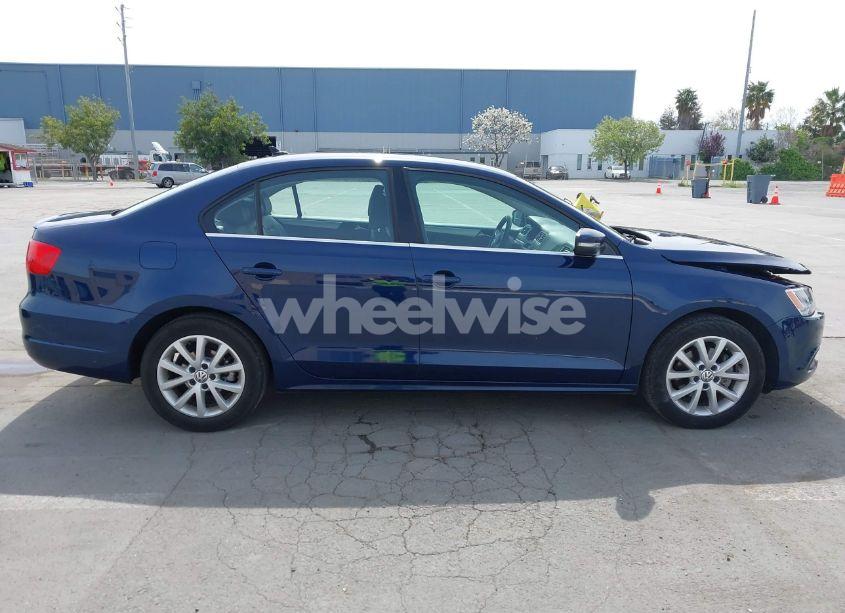 Photo 14 of 2014 Volkswagen Jetta 1.8T SE (VIN 3VWD17AJ5EM307180)