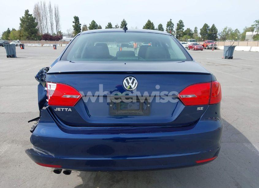 Photo 17 of 2014 Volkswagen Jetta 1.8T SE (VIN 3VWD17AJ5EM307180)