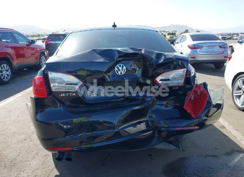 Photo 16 of 2014 Volkswagen Jetta 1.8T SE (VIN 3VWD17AJ5EM415959)