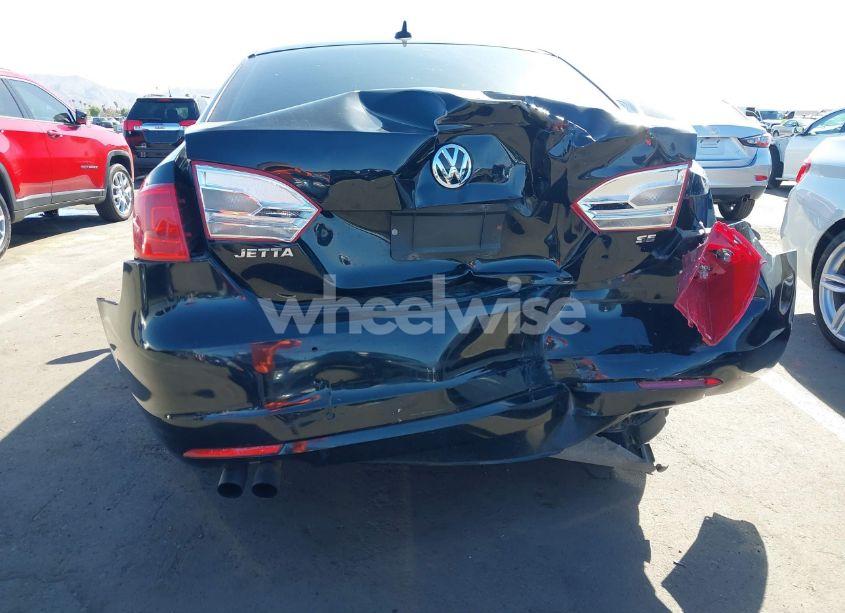 Photo 6 of 2014 Volkswagen Jetta 1.8T SE (VIN 3VWD17AJ5EM415959)