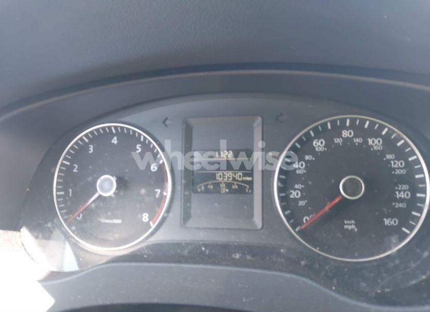 Photo 7 of 2014 Volkswagen Jetta 1.8T SE (VIN 3VWD17AJ5EM422832)