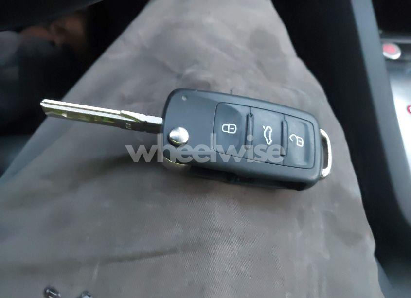 Photo 11 of 2014 Volkswagen Jetta 1.8T SE (VIN 3VWD17AJ5EM430607)