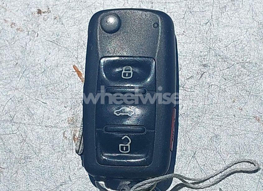 Photo 11 of 2015 Volkswagen Jetta 1.8T SE (VIN 3VWD17AJ5FM233468)