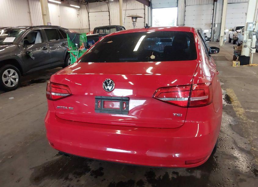 Photo 16 of 2015 Volkswagen Jetta 1.8T SE (VIN 3VWD17AJ5FM251212)