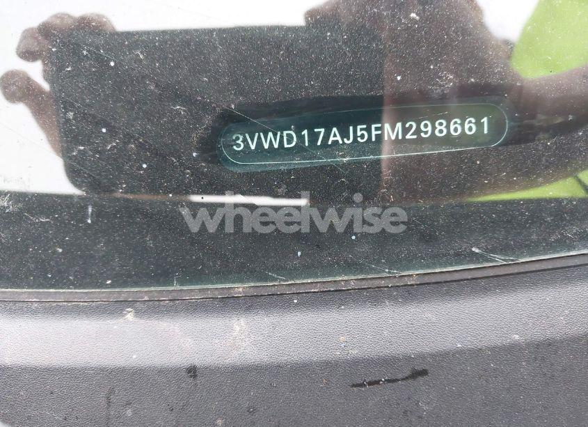 Photo 9 of 2015 Volkswagen Jetta 1.8T SE (VIN 3VWD17AJ5FM298661)