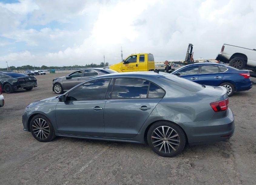 Photo 14 of 2016 Volkswagen Jetta 1.8T SPORT (VIN 3VWD17AJ5GM254919)