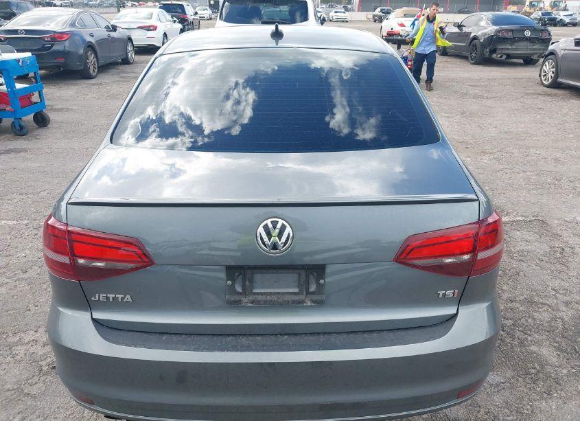 Photo 16 of 2016 Volkswagen Jetta 1.8T SPORT (VIN 3VWD17AJ5GM254919)