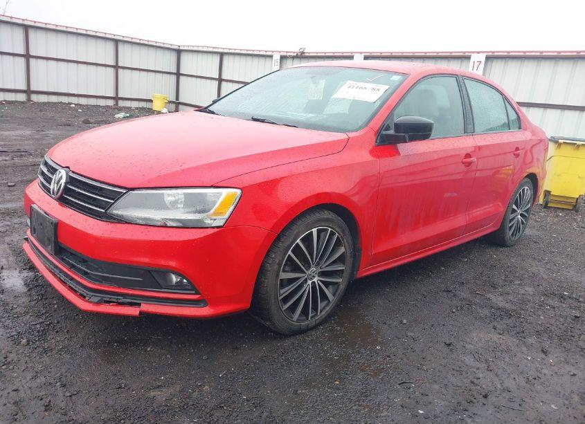 Photo 2 of 2016 Volkswagen Jetta 1.8T SPORT (VIN 3VWD17AJ5GM256699)
