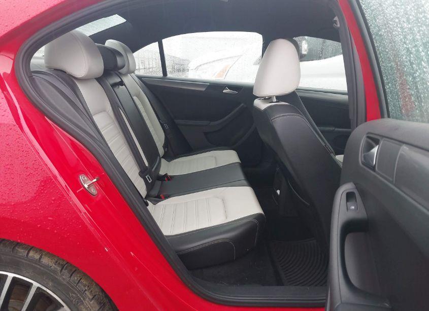 Photo 8 of 2016 Volkswagen Jetta 1.8T SPORT (VIN 3VWD17AJ5GM256699)