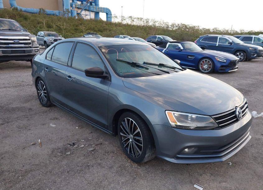 2016 Volkswagen Jetta 1.8T SPORT (VIN 3VWD17AJ5GM302600) main photo