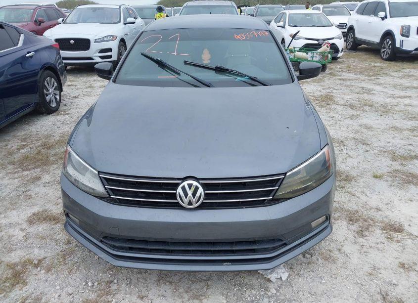 Photo 6 of 2016 Volkswagen Jetta 1.8T SPORT (VIN 3VWD17AJ5GM302600)