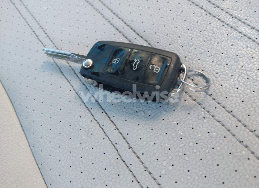 Photo 11 of 2016 Volkswagen Jetta 1.8T SPORT (VIN 3VWD17AJ5GM302841)