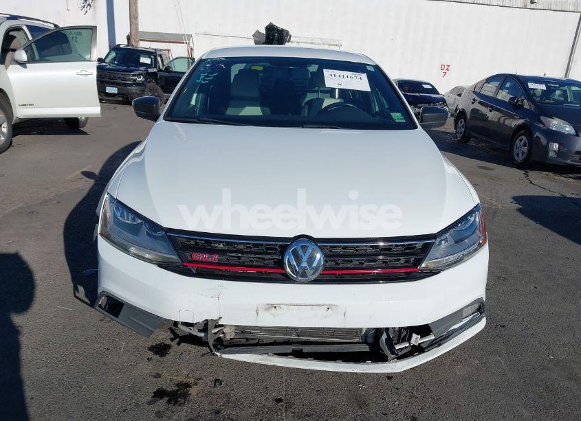 Photo 12 of 2016 Volkswagen Jetta 1.8T SPORT (VIN 3VWD17AJ5GM302841)