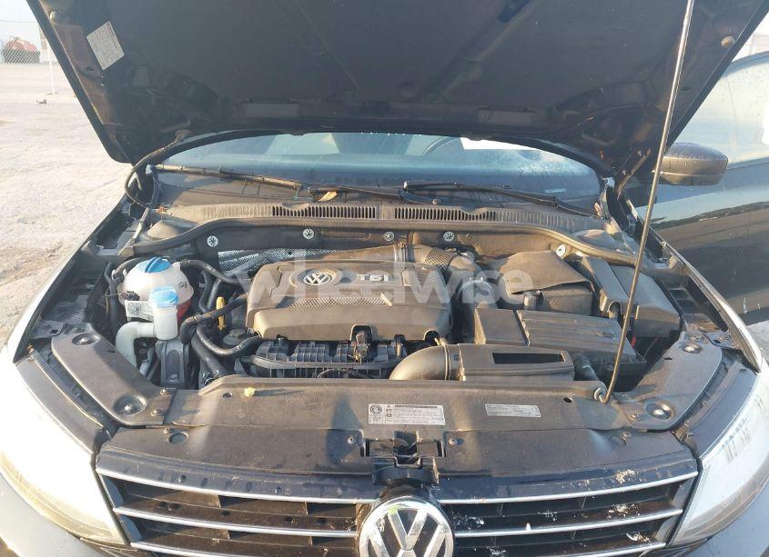 Photo 10 of 2016 Volkswagen Jetta 1.8T SPORT (VIN 3VWD17AJ5GM335337)
