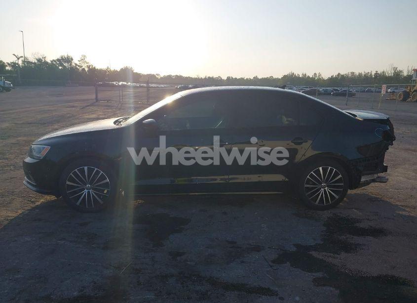 Photo 15 of 2016 Volkswagen Jetta 1.8T SPORT (VIN 3VWD17AJ5GM335337)