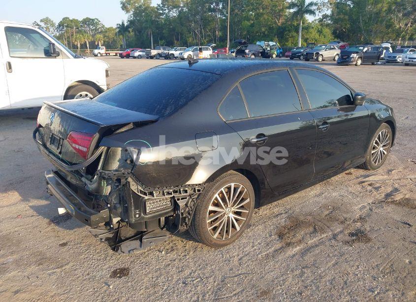 Photo 4 of 2016 Volkswagen Jetta 1.8T SPORT (VIN 3VWD17AJ5GM335337)