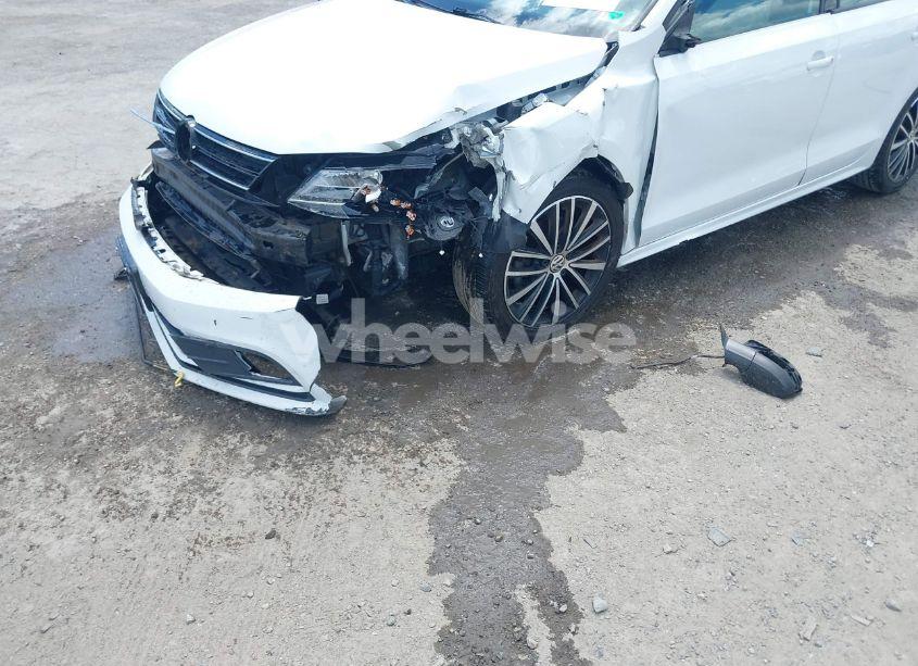 Photo 12 of 2016 Volkswagen Jetta 1.8T SPORT (VIN 3VWD17AJ5GM342014)